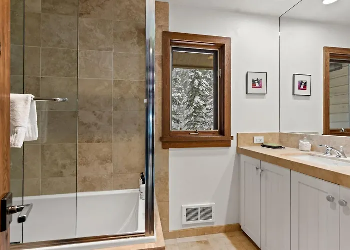 度假居 Rmr: Wildflower House In