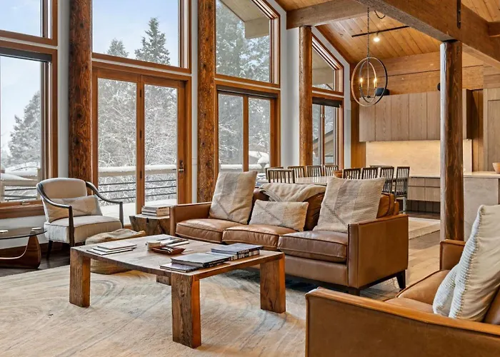 Rmr: Wildflower House In *