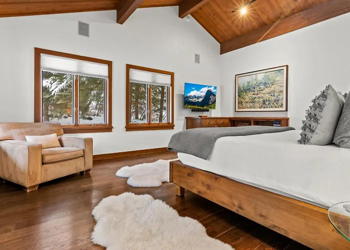 度假居 Rmr: Wildflower House In *